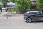 В Абакане автомобиль сбил пятилетнюю девочку. На мать составили протокол