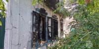 В Абакане пожарные тушили заброшенный дом - МЧС Республики Хакасия