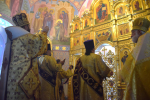 В Неделю 8-ю по Пятидесятнице Управляющий епархией совершил Божественную Литургию для участников православного молодежного форума «Изербель-2025»