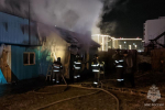 В Абакане на стройке загорелась бытовка