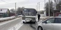 В Черногорске автоледи нарушила правила и врезалась в автобус - Хакасия-Информ
