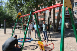 В Абакане продолжается благоустройство дворов