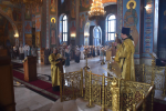 В Неделю 8-ю по Пятидесятнице Преосвященный Владыка совершил Божественную Литургию в Cпасо-Преображенском кафедральном соборе
