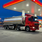 Власти Хакасии договорились с Роснефтью и Газпромнефтью о дополнительных поставках бензина на 13 АЗС в регионе
