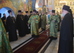 Bсенощное бдение накануне дня памяти преподобного Серафима Саровского совершили три архиерея